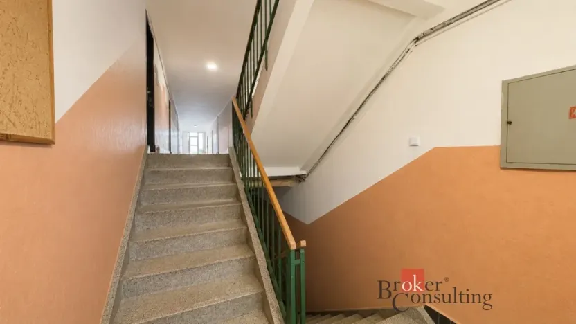 Prodej bytu 3+1, Tlučná, V Rybníčkách, 57 m2