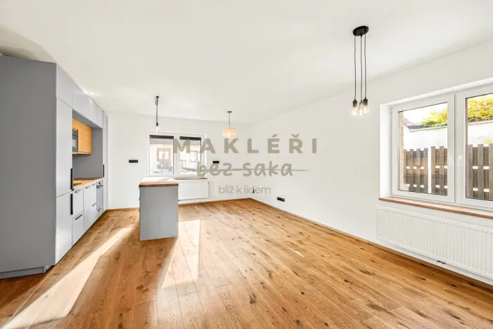 Prodej bytu 2+kk, Praha - Zbraslav, Elišky Přemyslovny, 63 m2