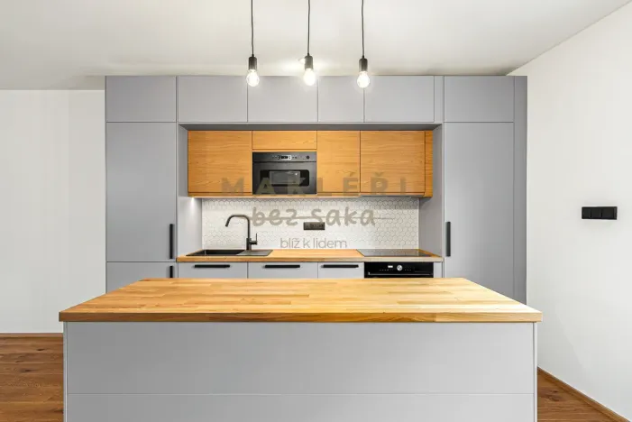 Prodej bytu 2+kk, Praha - Zbraslav, Elišky Přemyslovny, 63 m2