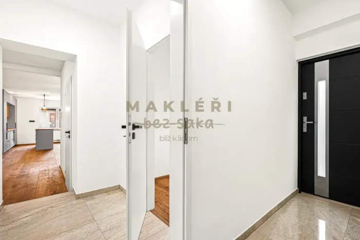 Prodej bytu 2+kk, Praha - Zbraslav, Elišky Přemyslovny, 63 m2