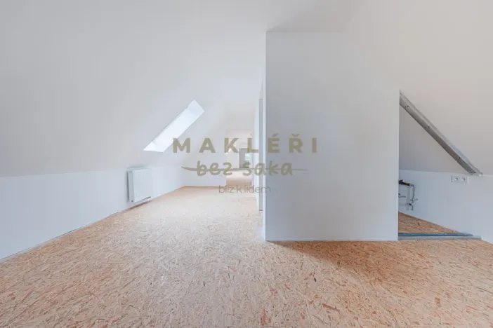 Prodej rodinného domu, Třebešice, 236 m2