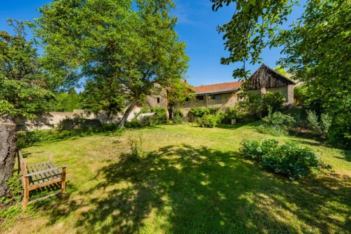 Prodej rodinného domu, Cítov, 400 m2