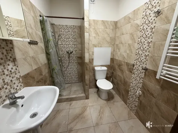 Pronájem bytu 1+kk, Praha - Libeň, Pod plynojemem, 36 m2
