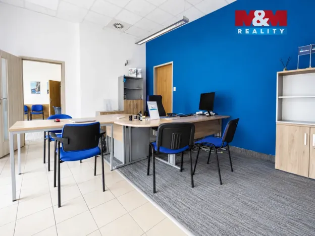 Pronájem obchodního prostoru, Semily, Špidlenova, 106 m2