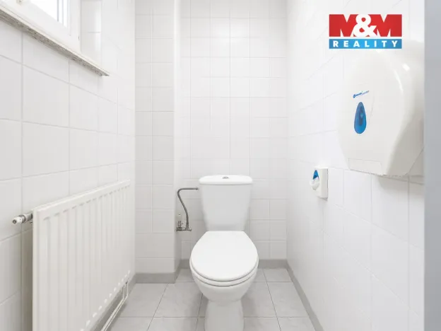 Pronájem obchodního prostoru, Semily, Špidlenova, 106 m2