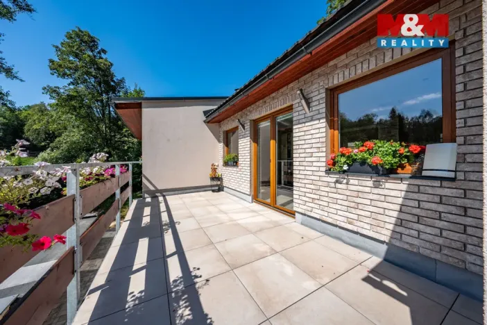 Prodej ubytování, Janov nad Nisou - Loučná nad Nisou, 340 m2