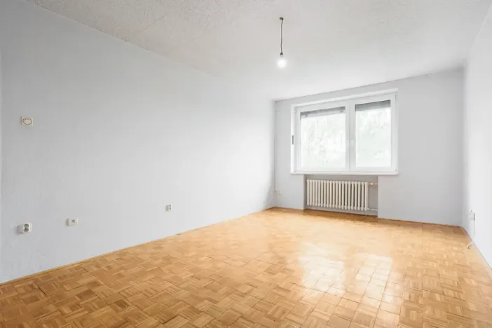 Prodej bytu 3+1, Praha - Zbraslav, Svépomoci, 85 m2