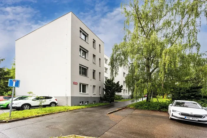 Prodej bytu 3+1, Praha - Zbraslav, Svépomoci, 85 m2