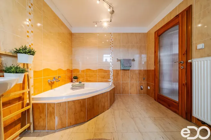 Prodej rodinného domu, Jemnice, 152 m2