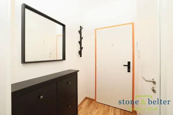 Pronájem bytu 1+kk, Praha - Vysočany, U Lidového domu, 22 m2