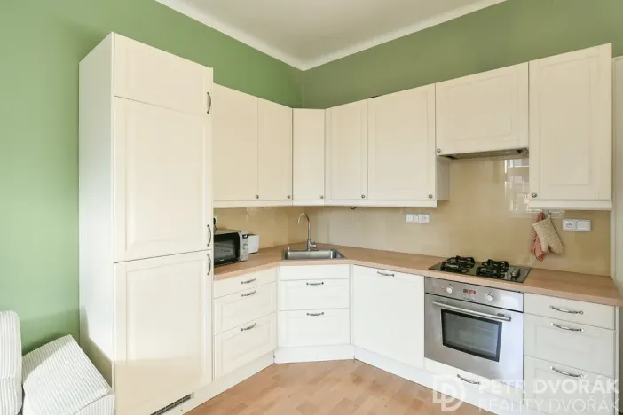 Pronájem bytu 3+kk, Praha - Dejvice, Evropská, 76 m2