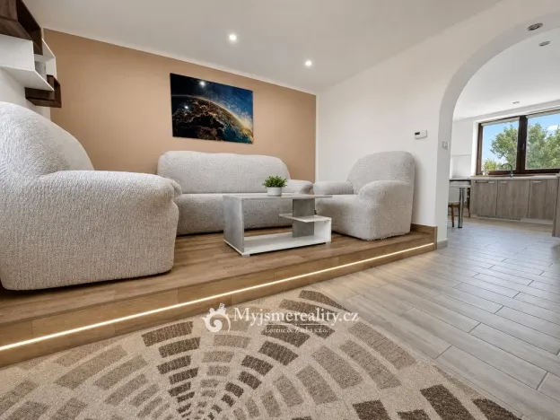 Prodej rodinného domu, Blanné, 140 m2