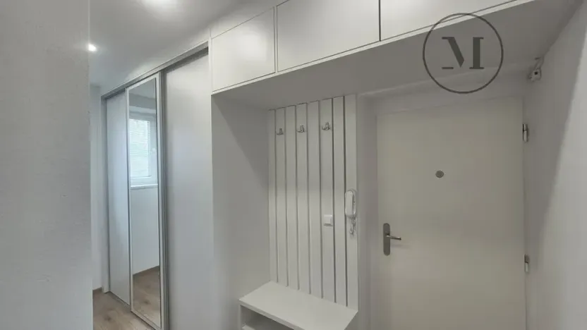 Pronájem bytu 2+kk, České Budějovice, Heydukova, 65 m2