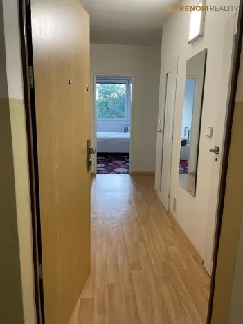 Prodej bytu 2+1, Praha - Kobylisy, Šimůnkova, 46 m2
