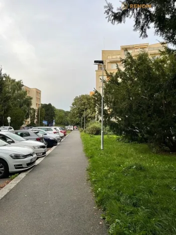 Prodej bytu 2+1, Praha - Kobylisy, Šimůnkova, 46 m2