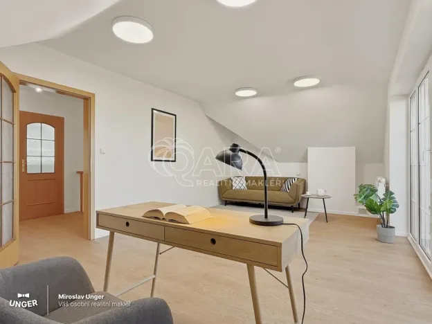 Prodej rodinného domu, Sulice - Hlubočinka, Na Vyhlídce, 257 m2