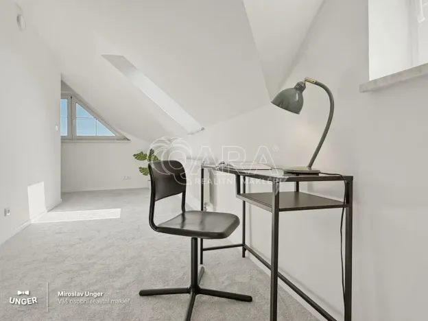 Prodej rodinného domu, Sulice - Hlubočinka, Na Vyhlídce, 257 m2