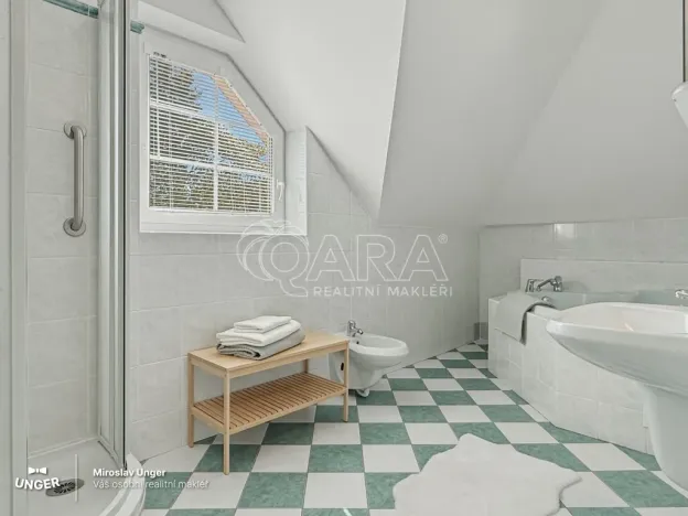Prodej rodinného domu, Sulice - Hlubočinka, Na Vyhlídce, 257 m2