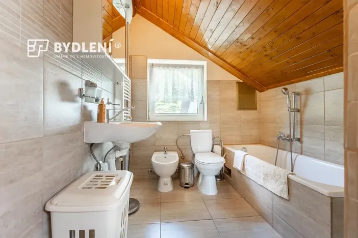 Prodej ubytování, Vysoká Pec, 1631 m2