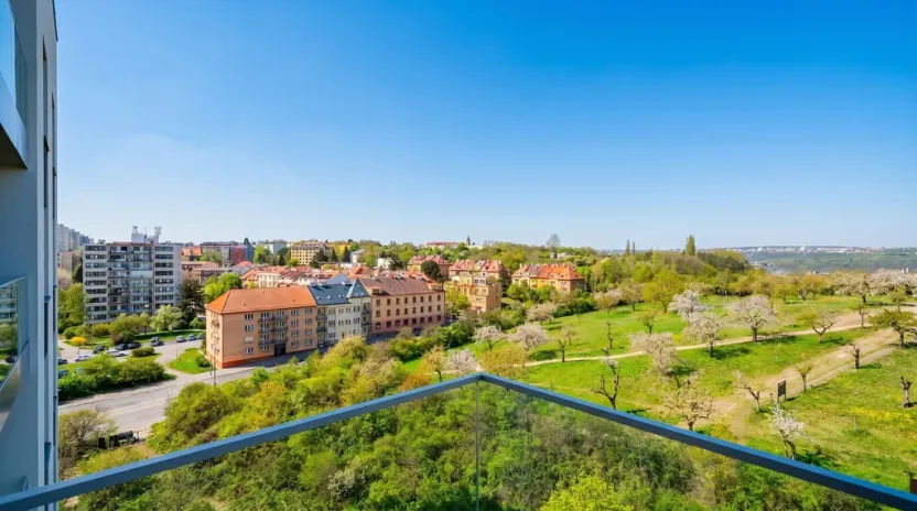Prodej bytu 1+kk, Praha - Hrdlořezy, V třešňovce, 41 m2