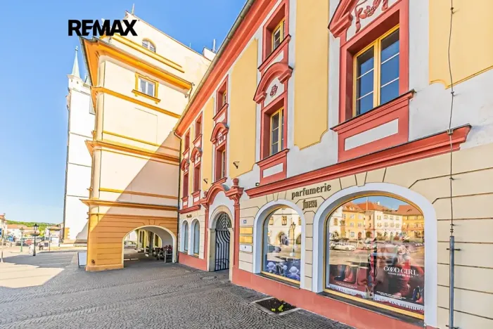 Pronájem obchodního prostoru, Litoměřice, Mírové náměstí, 42 m2