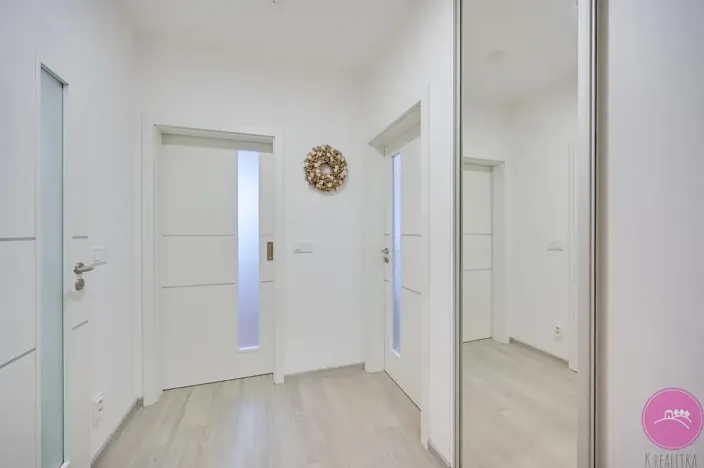 Pronájem bytu 2+kk, Olomouc, Topolová, 47 m2