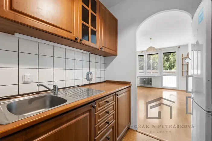 Prodej bytu 2+kk, Praha - Hostivař, Tenisová, 39 m2