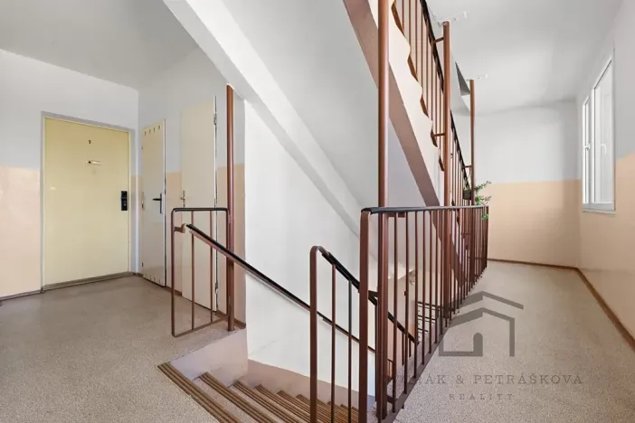 Prodej bytu 2+kk, Praha - Hostivař, Tenisová, 39 m2