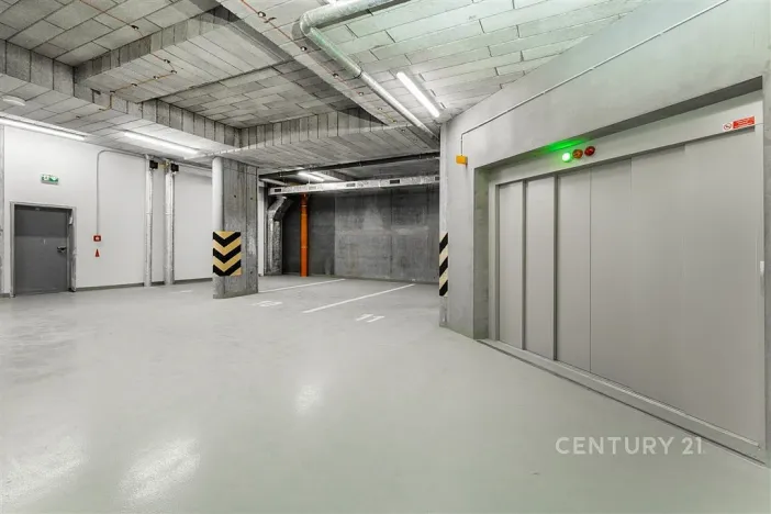Pronájem bytu 2+kk, Praha, Plzeňská, 52 m2