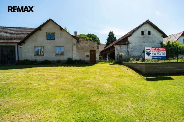 Prodej rodinného domu, Zlátenka, 425 m2