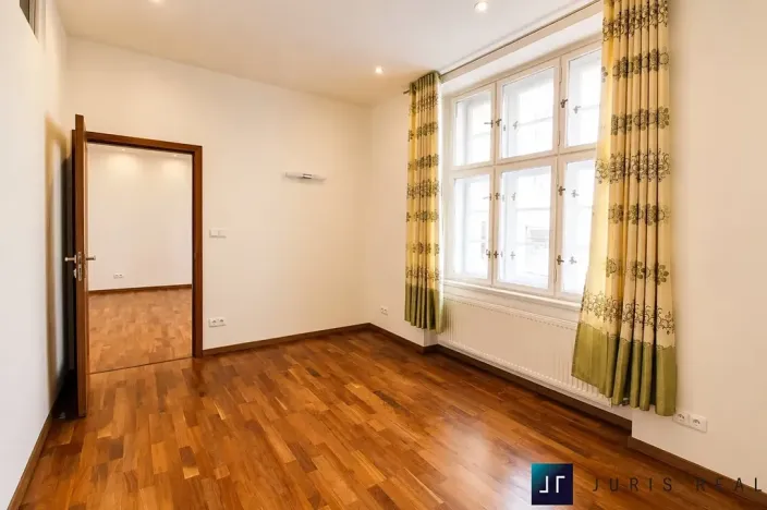 Prodej bytu 2+1, Praha - Holešovice, Veletržní, 87 m2