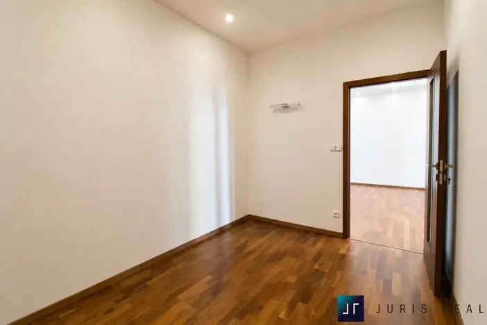 Prodej bytu 2+1, Praha - Holešovice, Veletržní, 87 m2