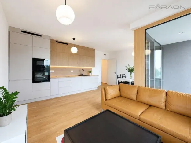 Pronájem bytu 2+kk, Praha - Radlice, U Komína, 57 m2