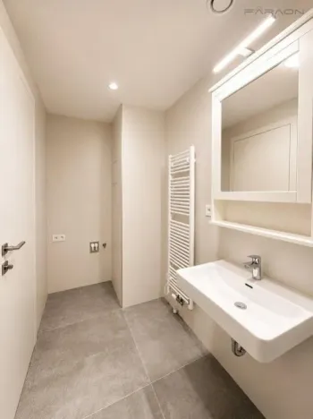 Pronájem bytu 2+kk, Praha - Radlice, U Komína, 57 m2