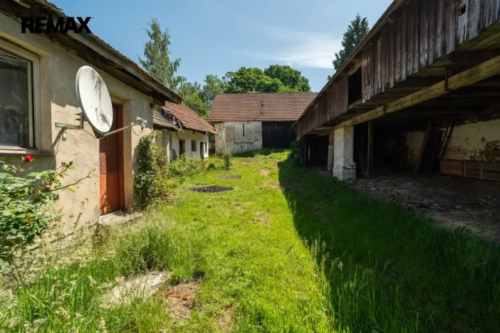 Prodej chalupy, Zlátenka, 425 m2