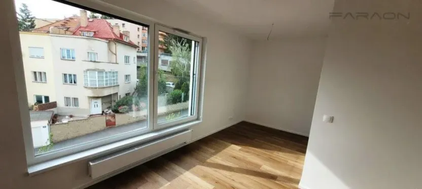 Pronájem bytu 2+kk, Praha - Vysočany, Pod Krocínkou, 60 m2