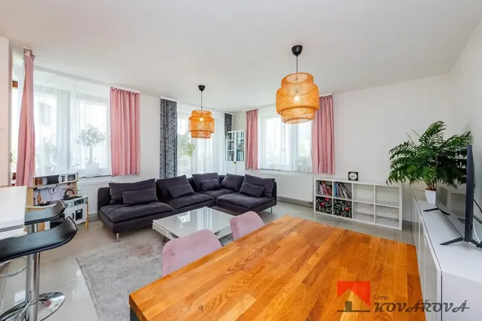 Prodej bytu 3+kk, Praha - Modřany, 95 m2