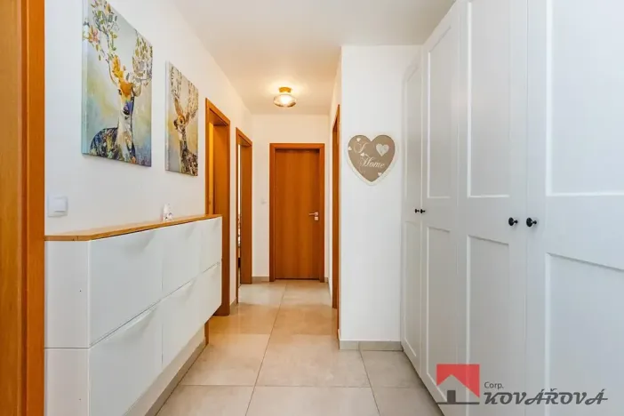 Prodej bytu 3+kk, Praha - Modřany, 95 m2