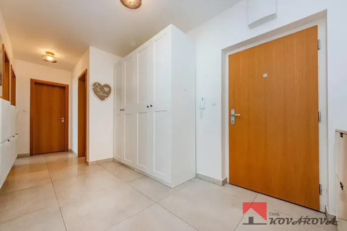 Prodej bytu 3+kk, Praha - Modřany, 95 m2
