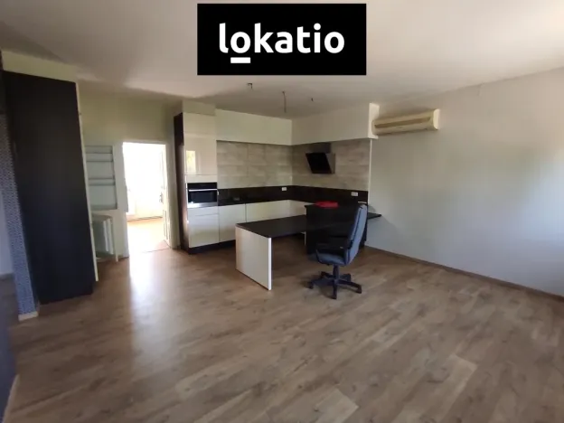 Pronájem skladu, Hostivice, 4135 m2