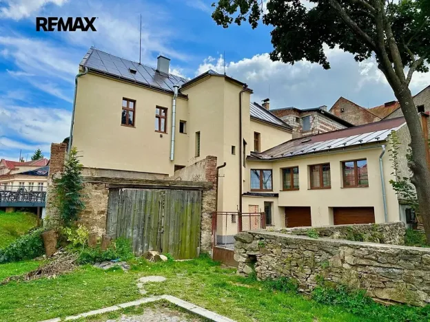 Prodej činžovního domu, Hlinsko, Poděbradovo náměstí, 333 m2
