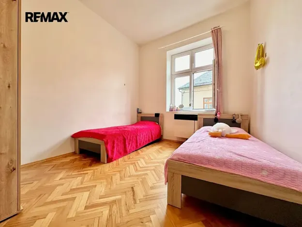 Prodej činžovního domu, Hlinsko, Poděbradovo náměstí, 333 m2