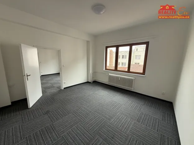 Pronájem bytu 2+1, Náchod, Hrašeho, 68 m2