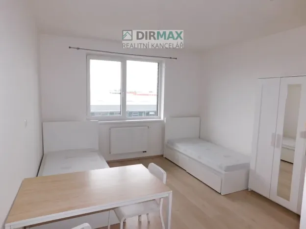 Pronájem bytu 1+kk, Plzeň, Technická, 28 m2