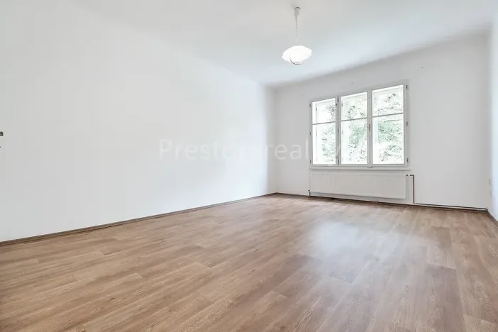 Pronájem bytu 2+kk, Praha - Dejvice, Zikova, 61 m2