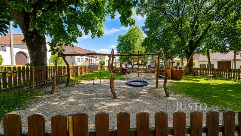 Prodej rodinného domu, Putim, 156 m2