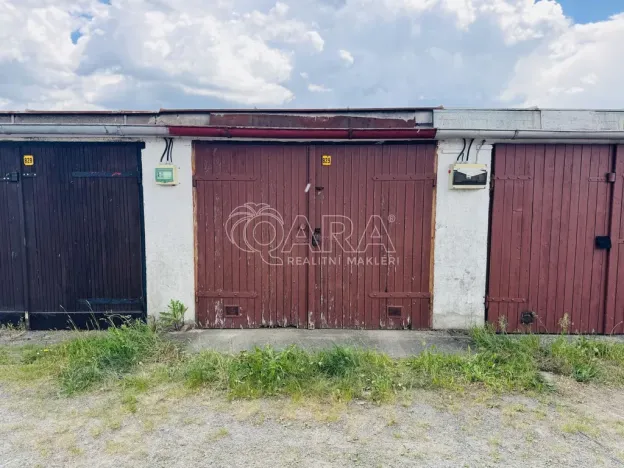 Prodej garáže, Sezimovo Ústí, Ke Hvězdárně, 18 m2