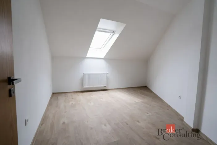 Pronájem bytu 2+1, Plzeň - Jižní Předměstí, Palackého, 52 m2