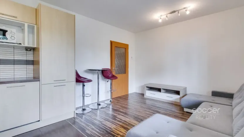 Pronájem bytu 2+kk, Klecany, V Honech, 52 m2