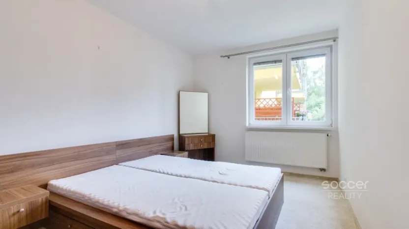Pronájem bytu 2+kk, Klecany, V Honech, 52 m2